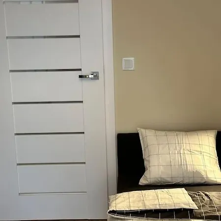 Cichy Na Skraju Parku Slaskiego