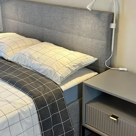 Cichy Na Skraju Parku Slaskiego Katowice