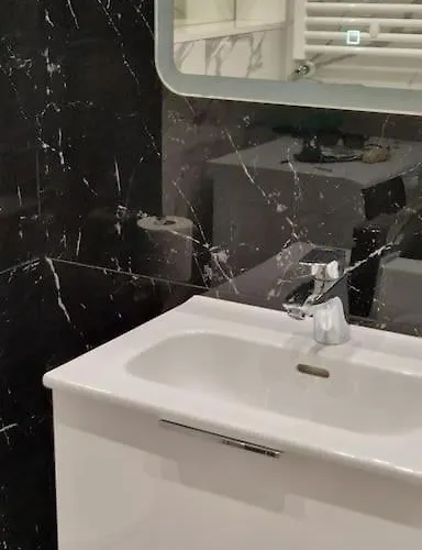 Cichy Na Skraju Parku śląskiego * Katowice