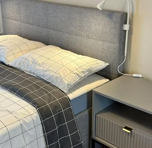 Cichy Na Skraju Parku śląskiego Katowice